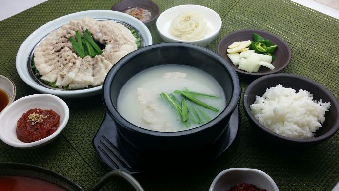 국밥수육.JPG(62712 bytes)
