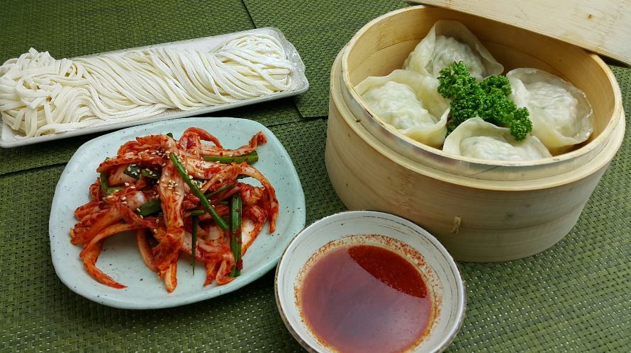 0528 왕만두,제면,겉절이 종합.JPG(116704 bytes)