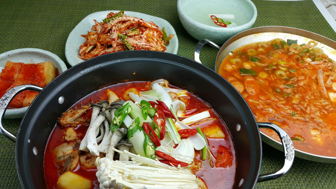 426_.jpg(175638 bytes)